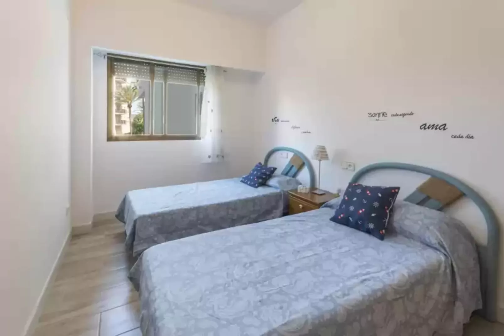 Caramelet-Bedroom