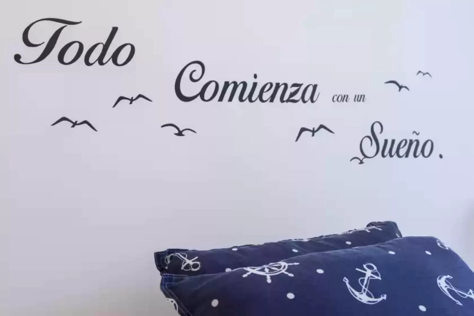 Caramelet-Bedroom