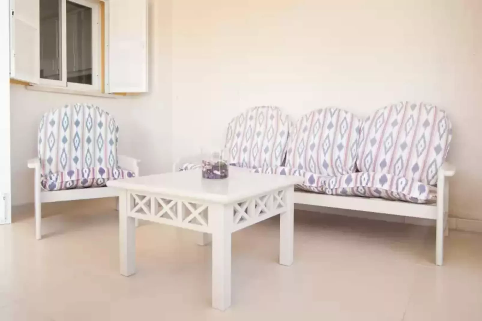 Sun Of The Bay 3 (b3 - A3)-Living room