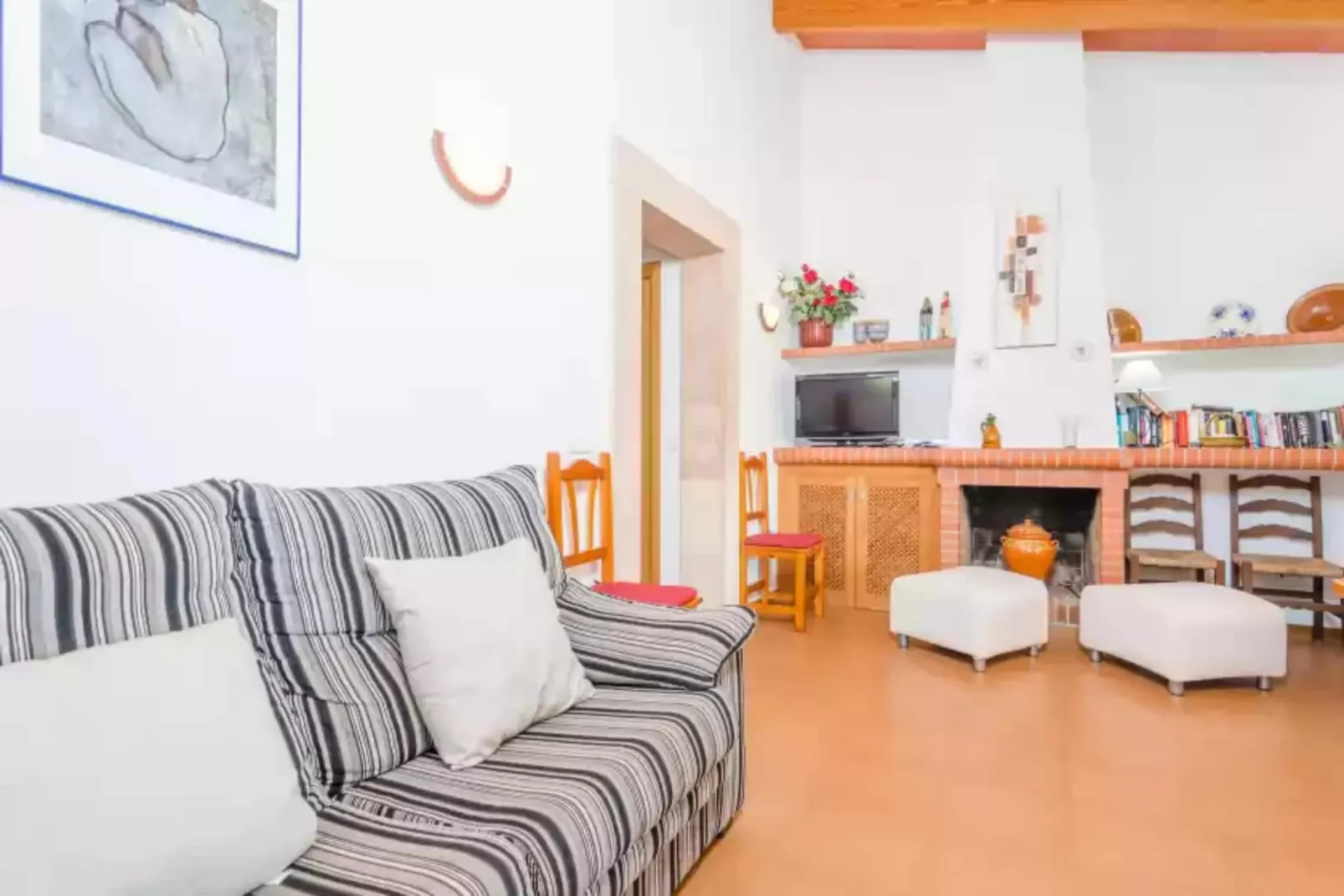 Cas General-Living room