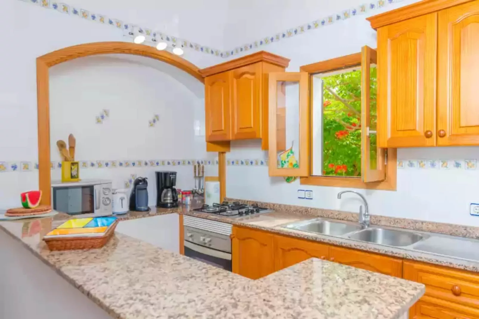 Cas General-Kitchen
