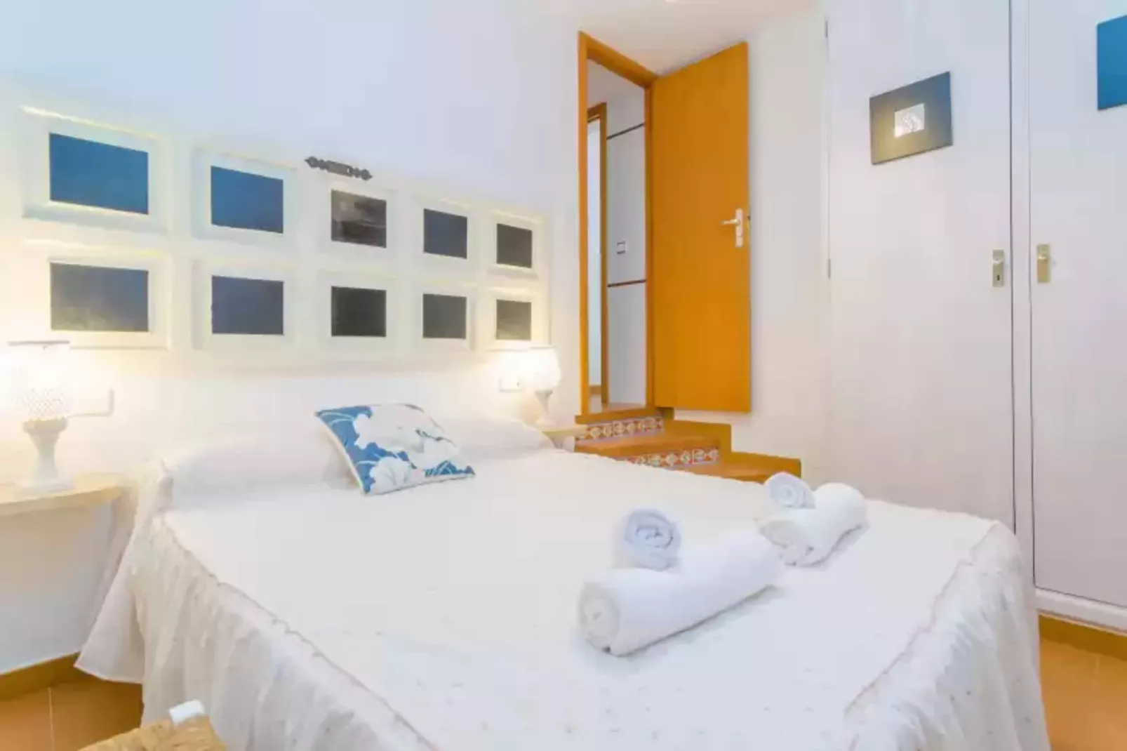 Cas General-Bedroom