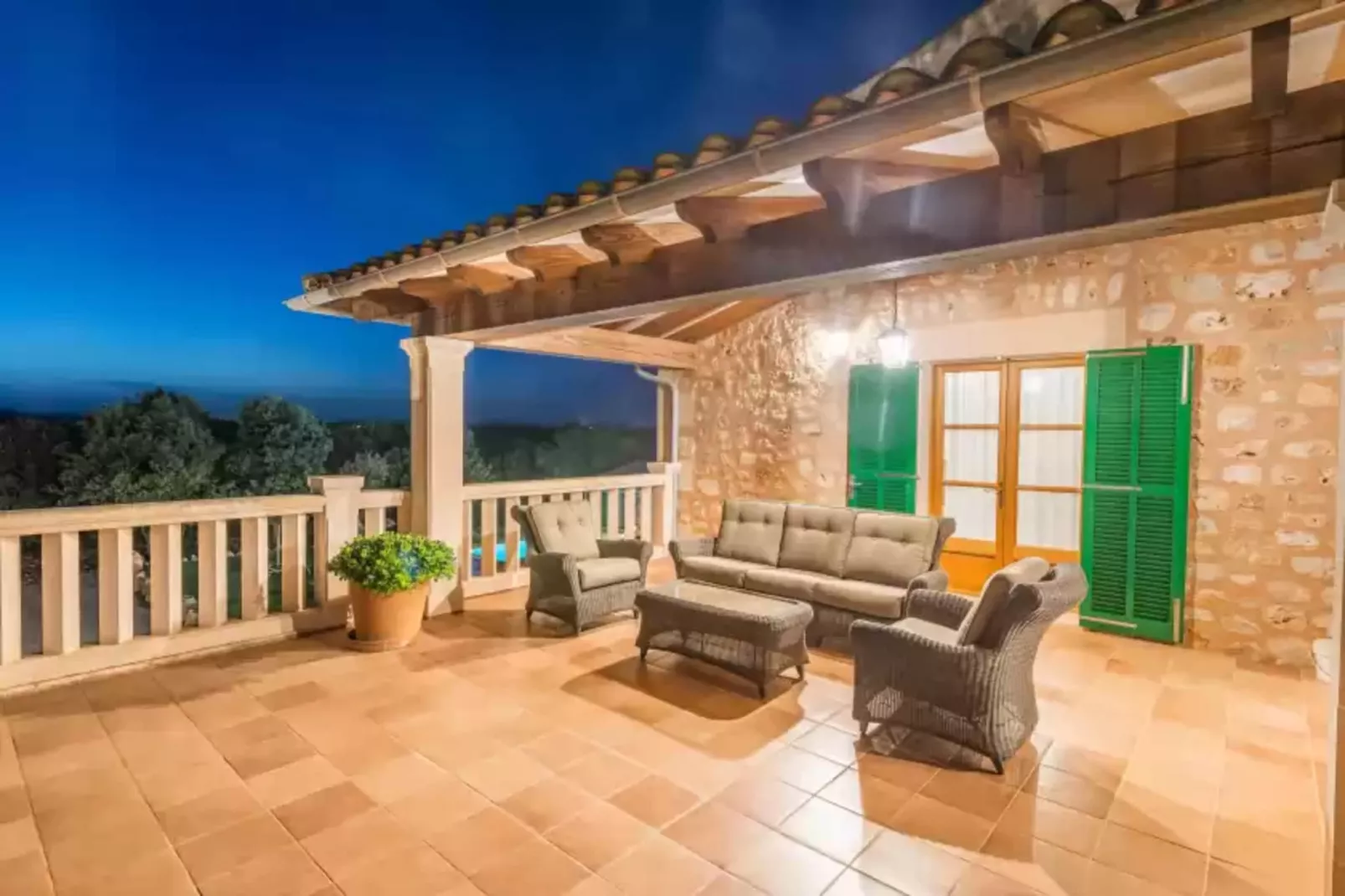 Son Fadri-Terrace balcony