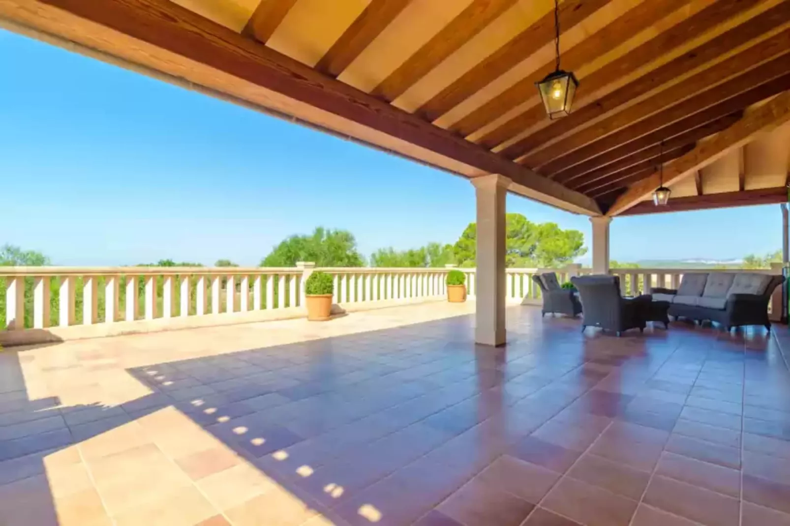 Son Fadri-Terrace balcony