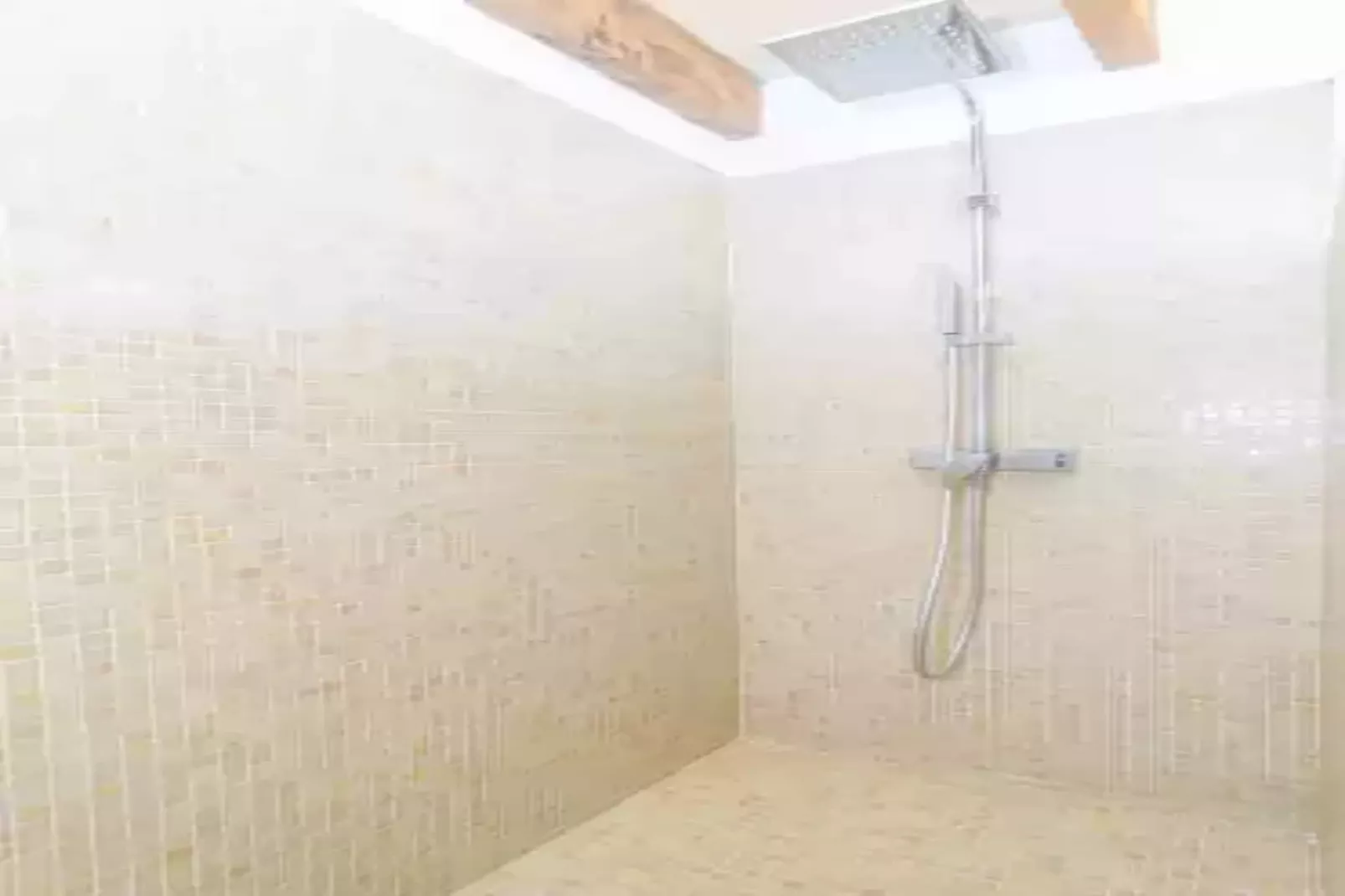 Can Romaguera-Bathroom