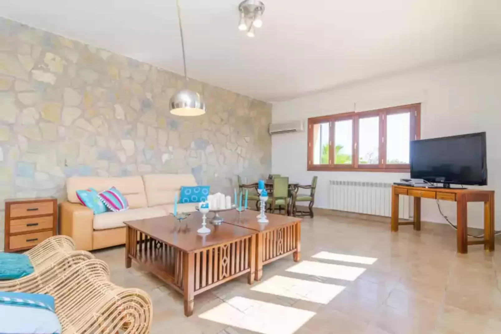 Can Teco-Living room