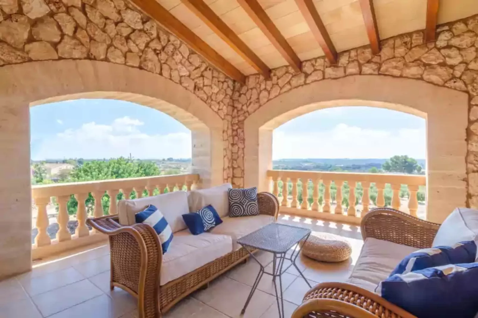 Can Teco-Terrace balcony