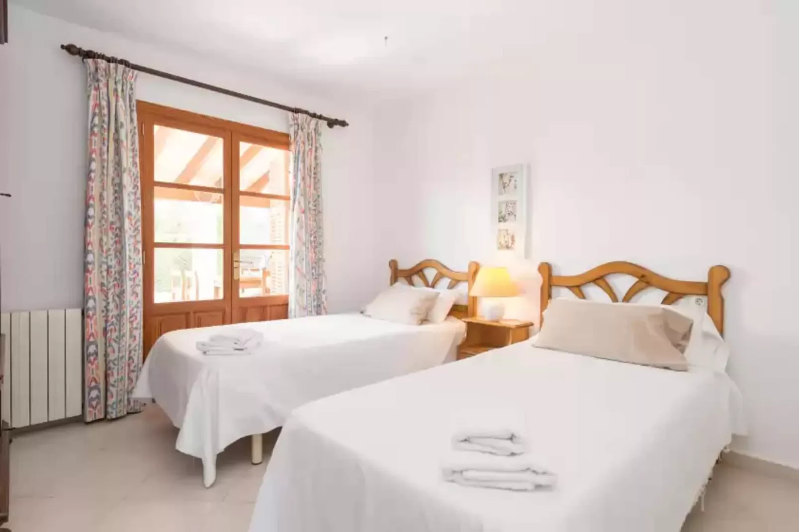 Can Boira-Bedroom