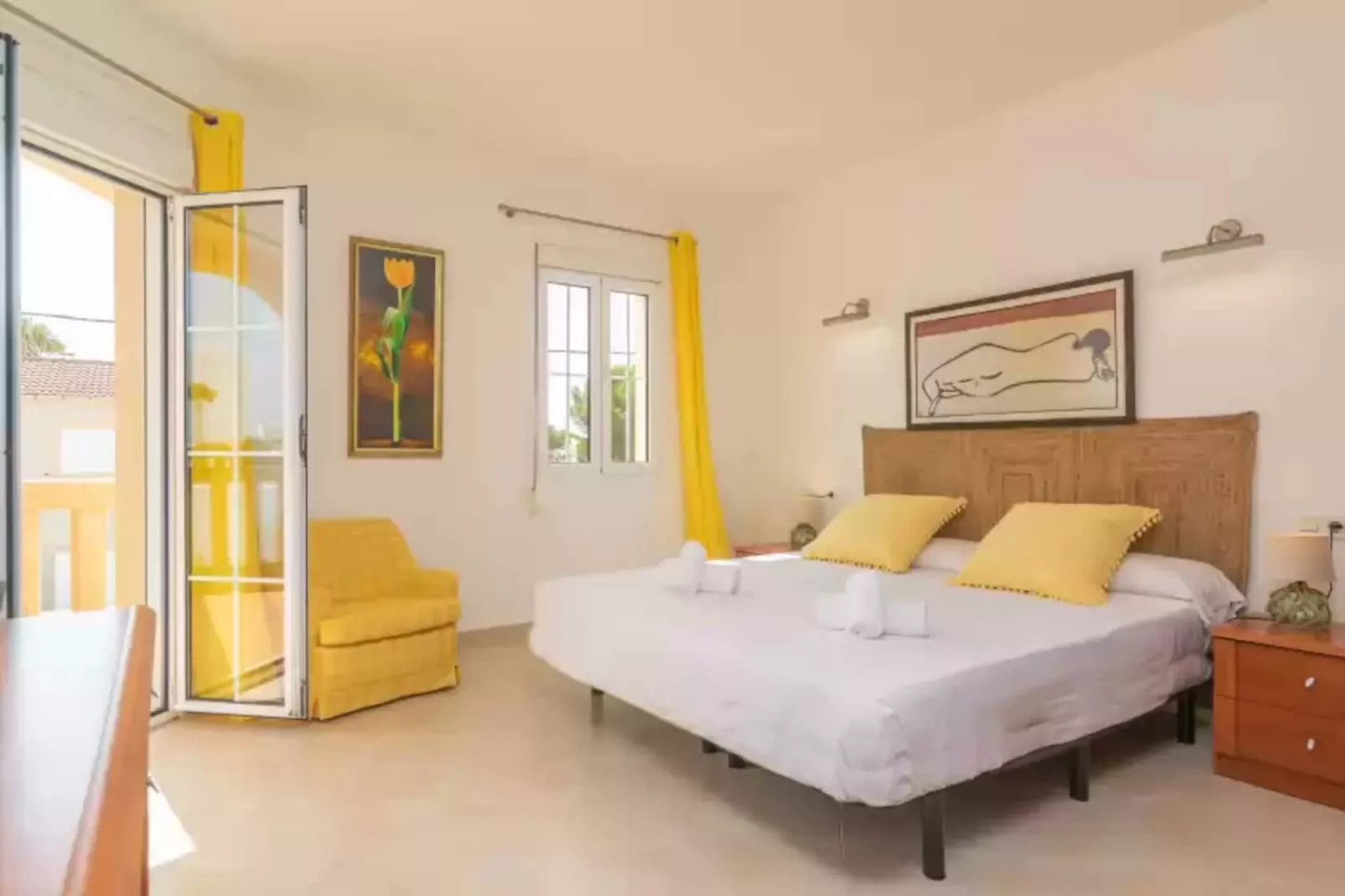 Espaiosa-Bedroom