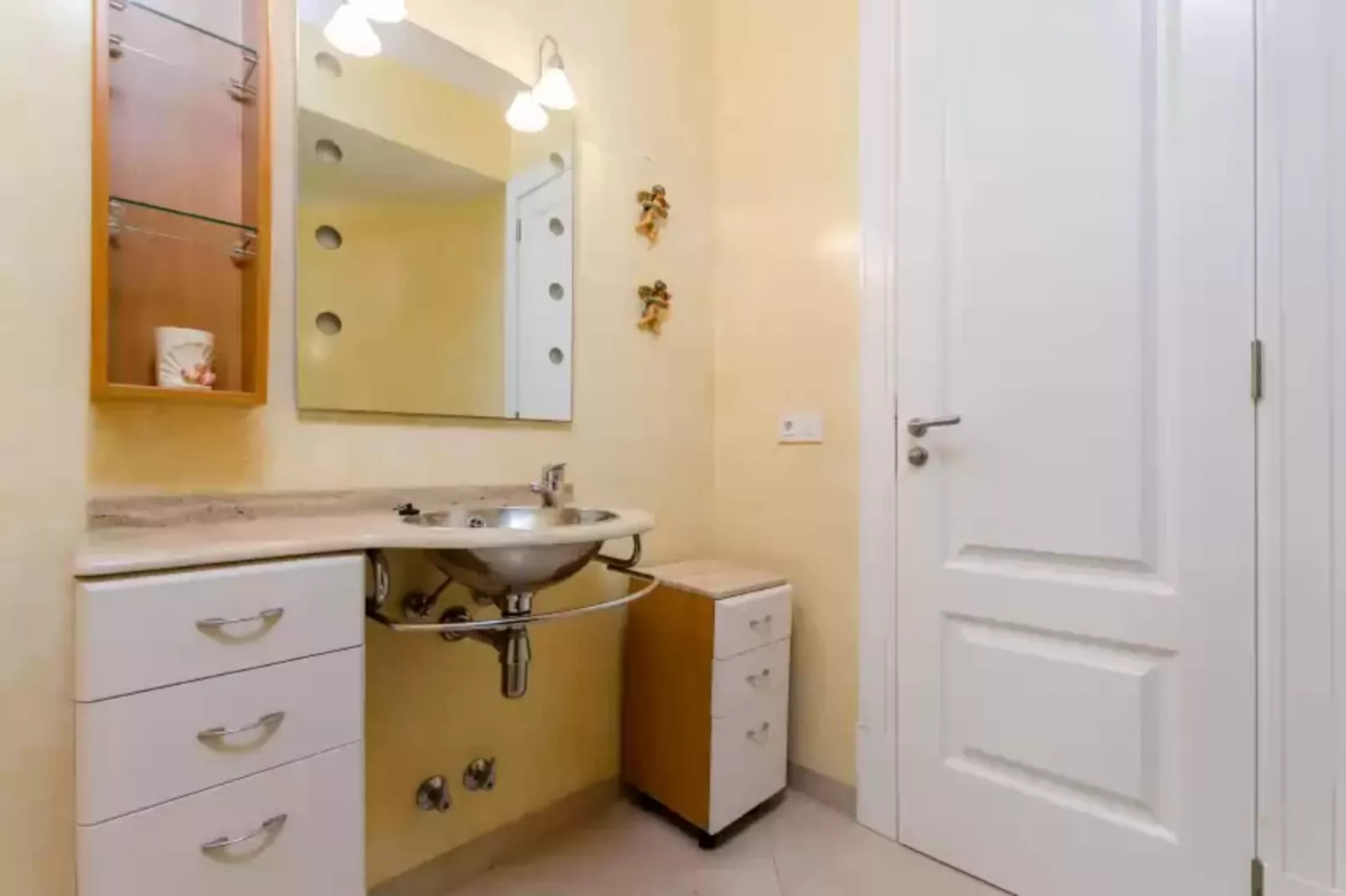 Espaiosa-Bathroom