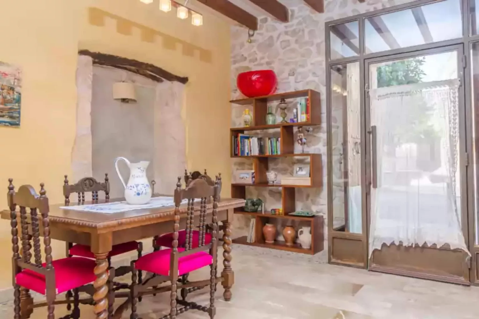 Sa Casa Vella-Dining room