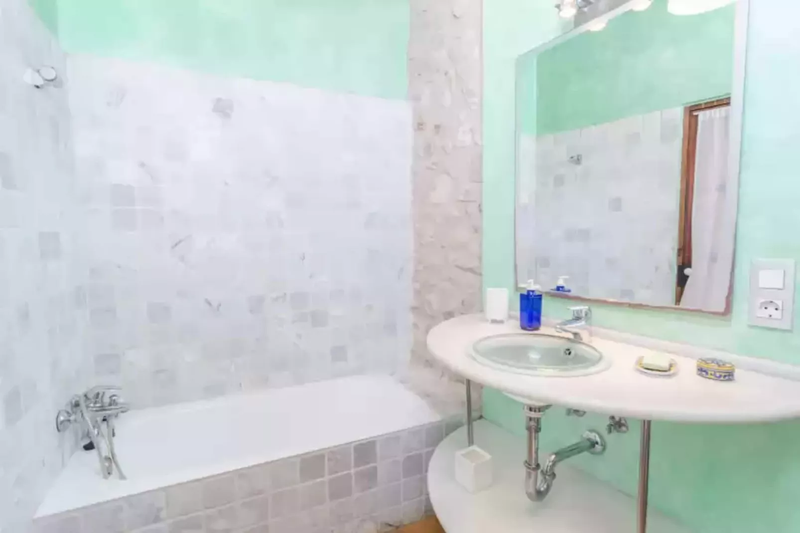 Sa Casa Vella-Bathroom