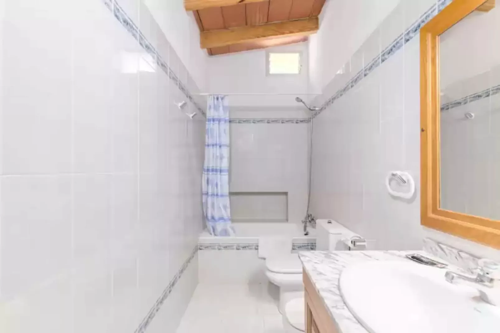 Casa Mas-Bathroom