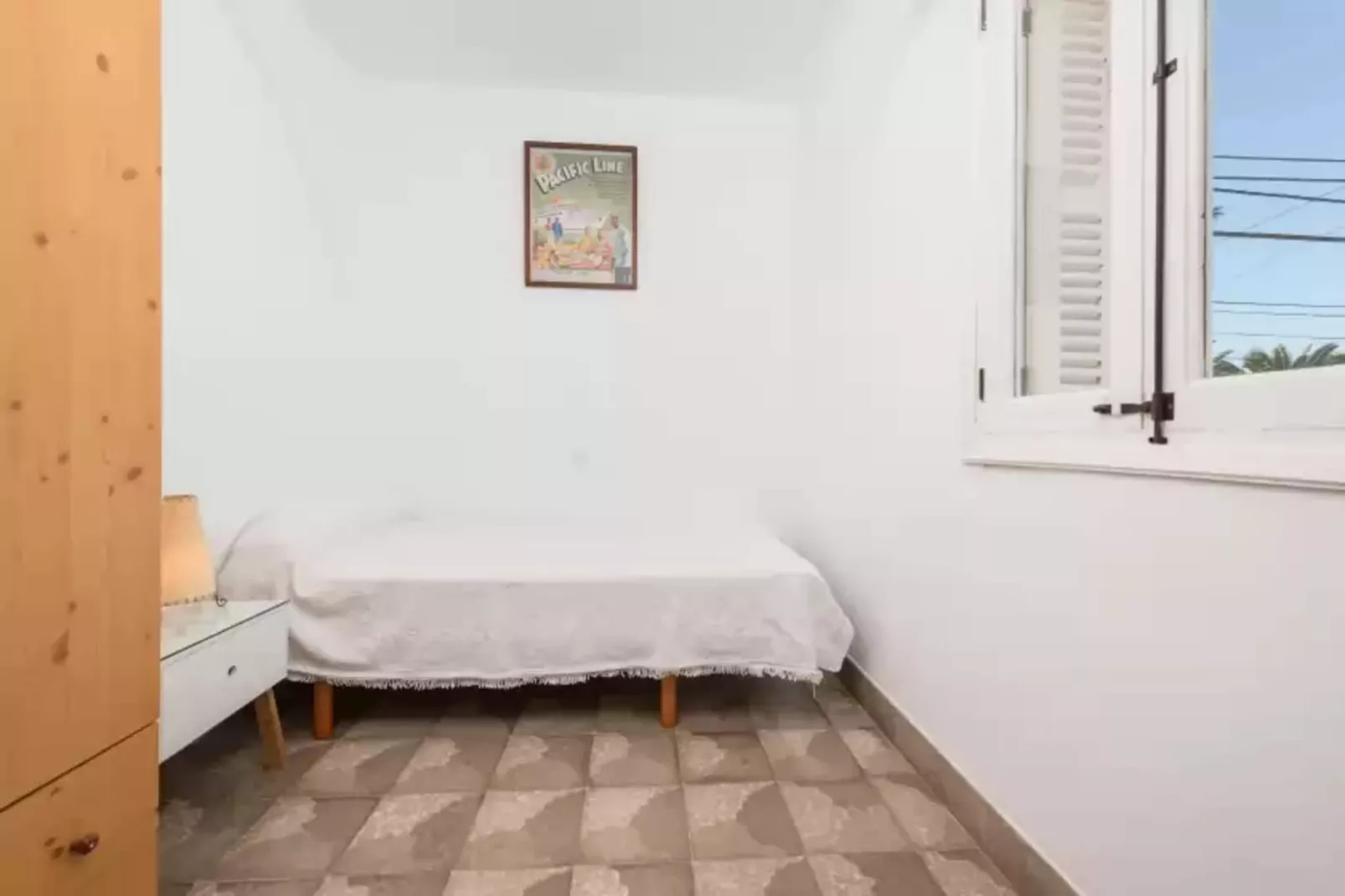 Xarus 2-Bedroom