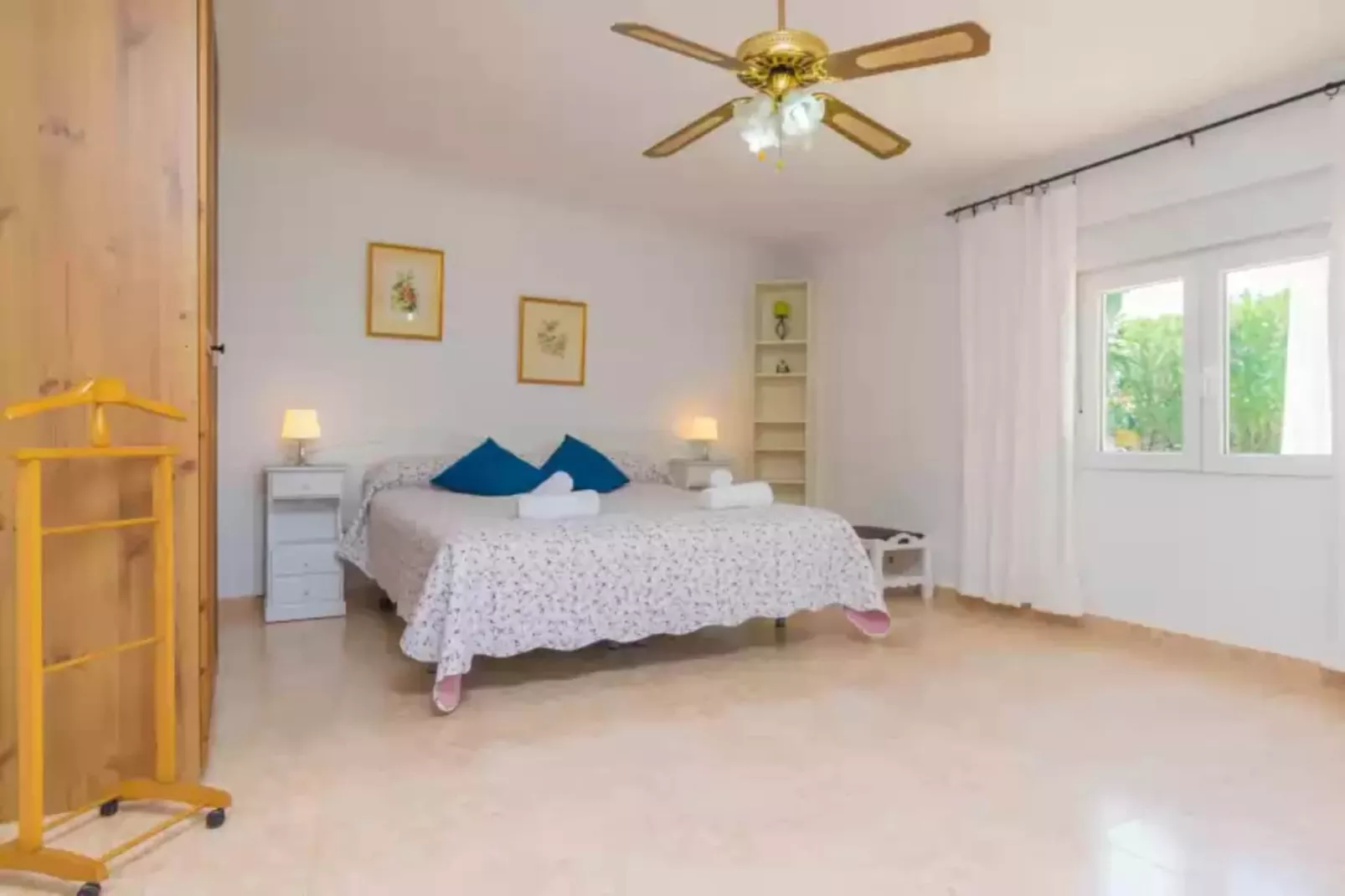 El Pradillo-Bedroom