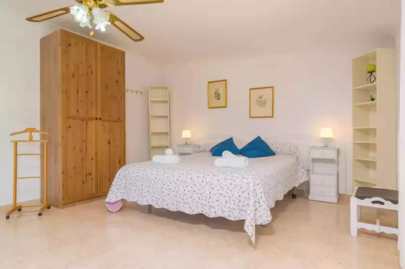 El Pradillo-Bedroom