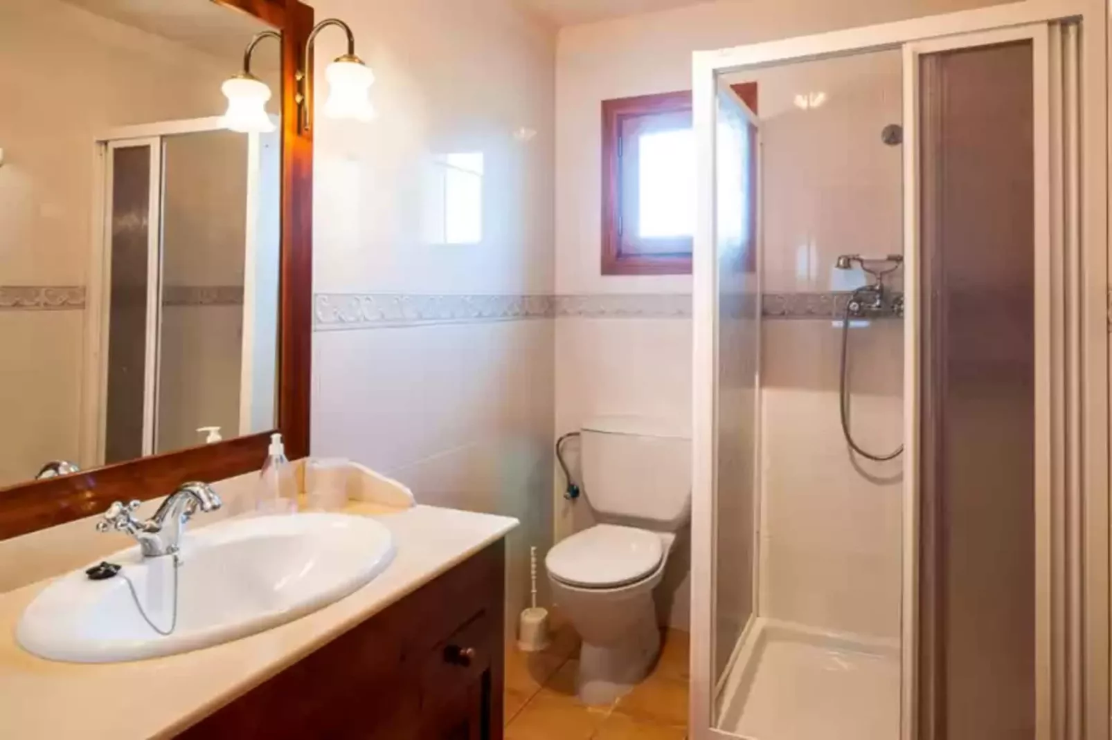 Son Morro-Bathroom