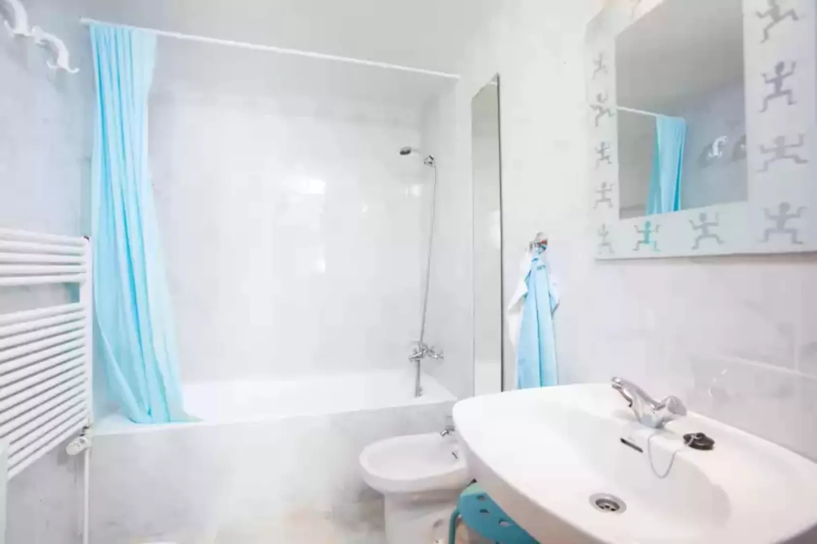 Villa Germanor-Bathroom