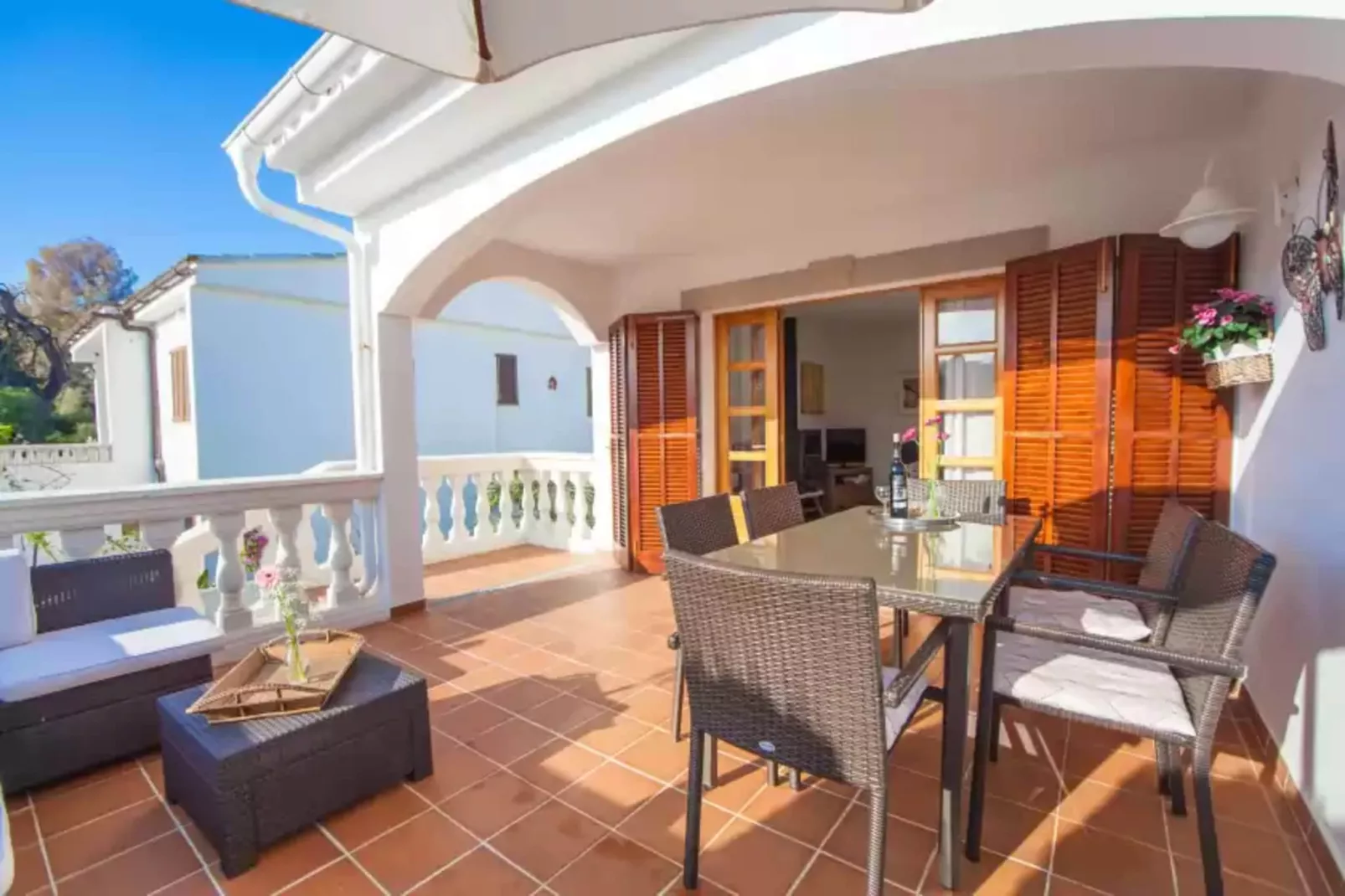 Villa Germanor-Terrace balcony