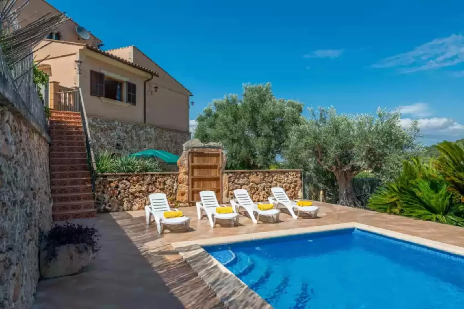 Can Kalet-Pool