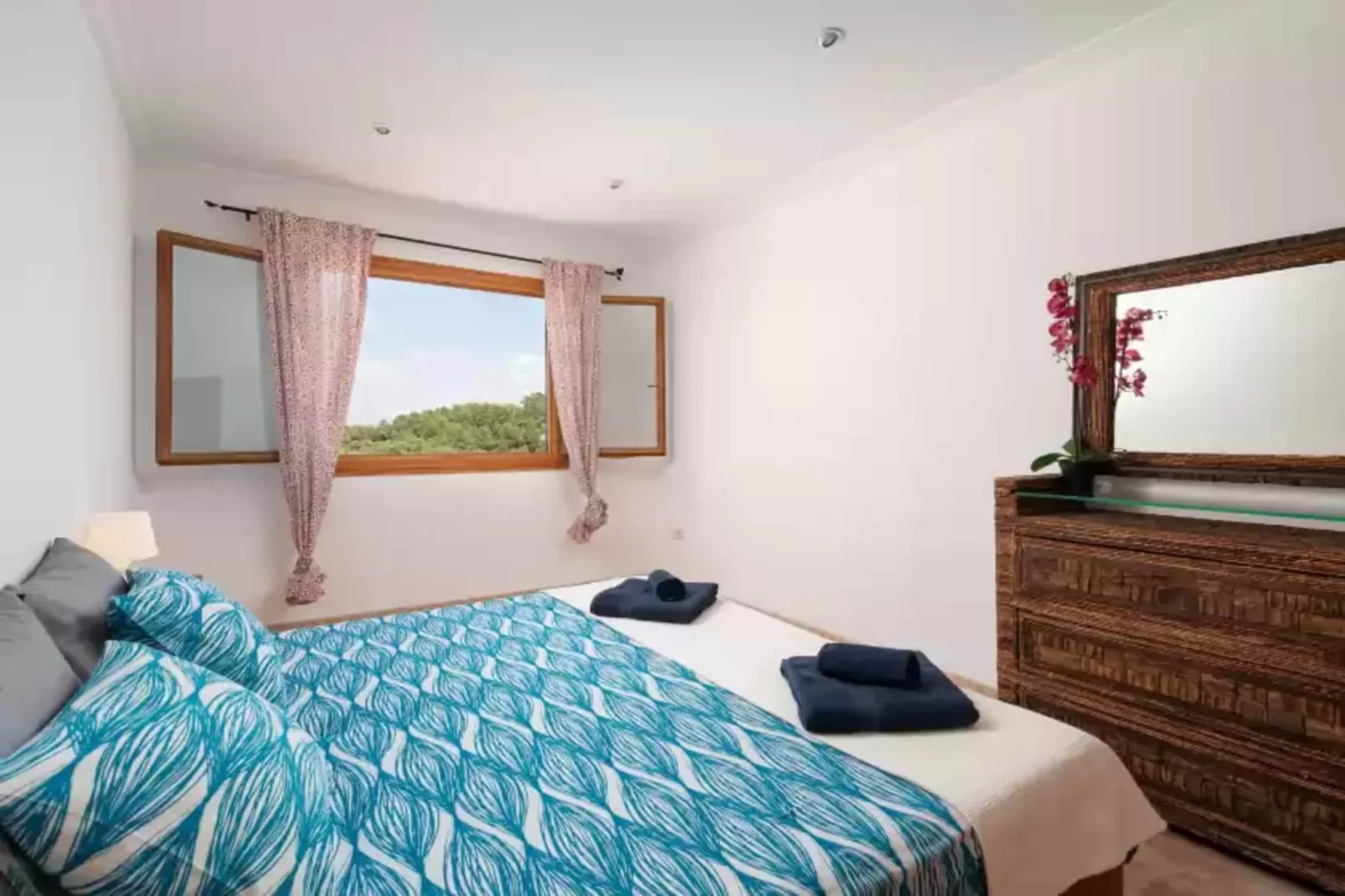 Can Kalet-Bedroom