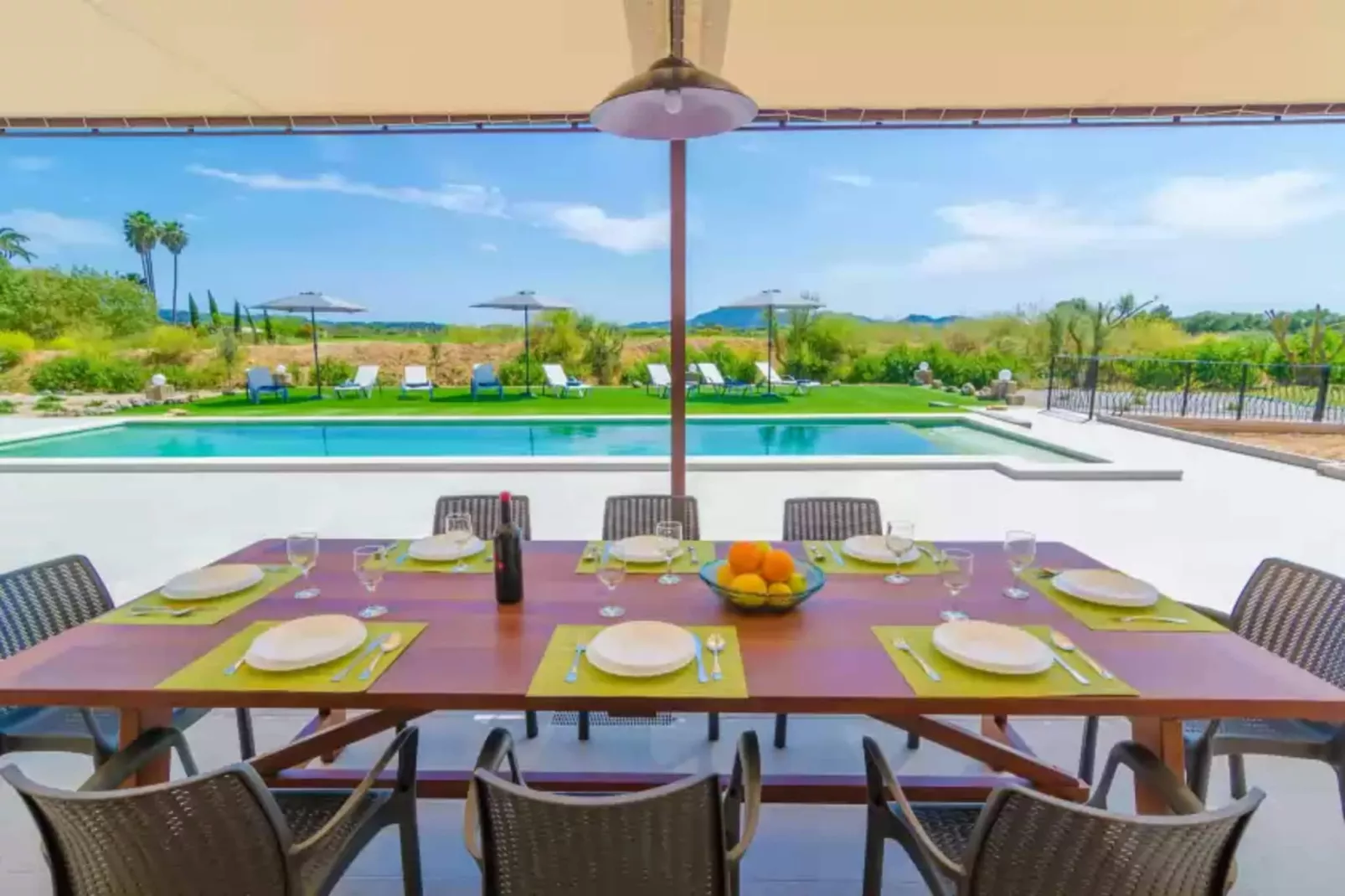 Can Gusti-Dining room