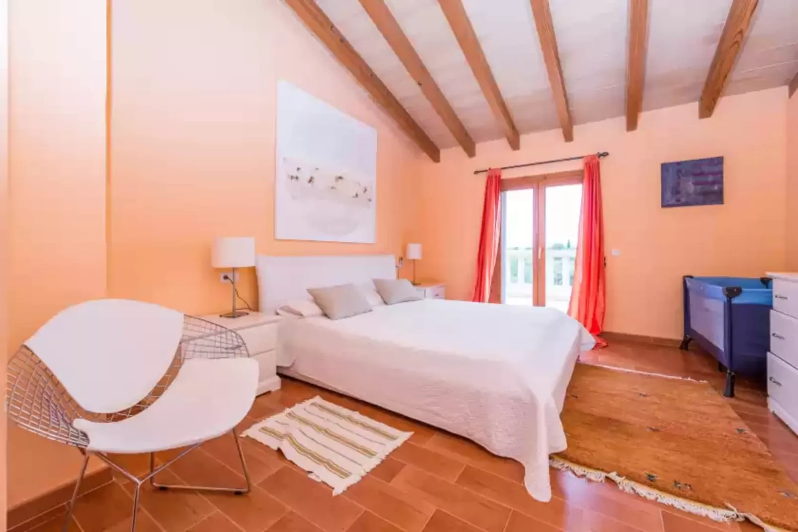 Can Canals-Bedroom