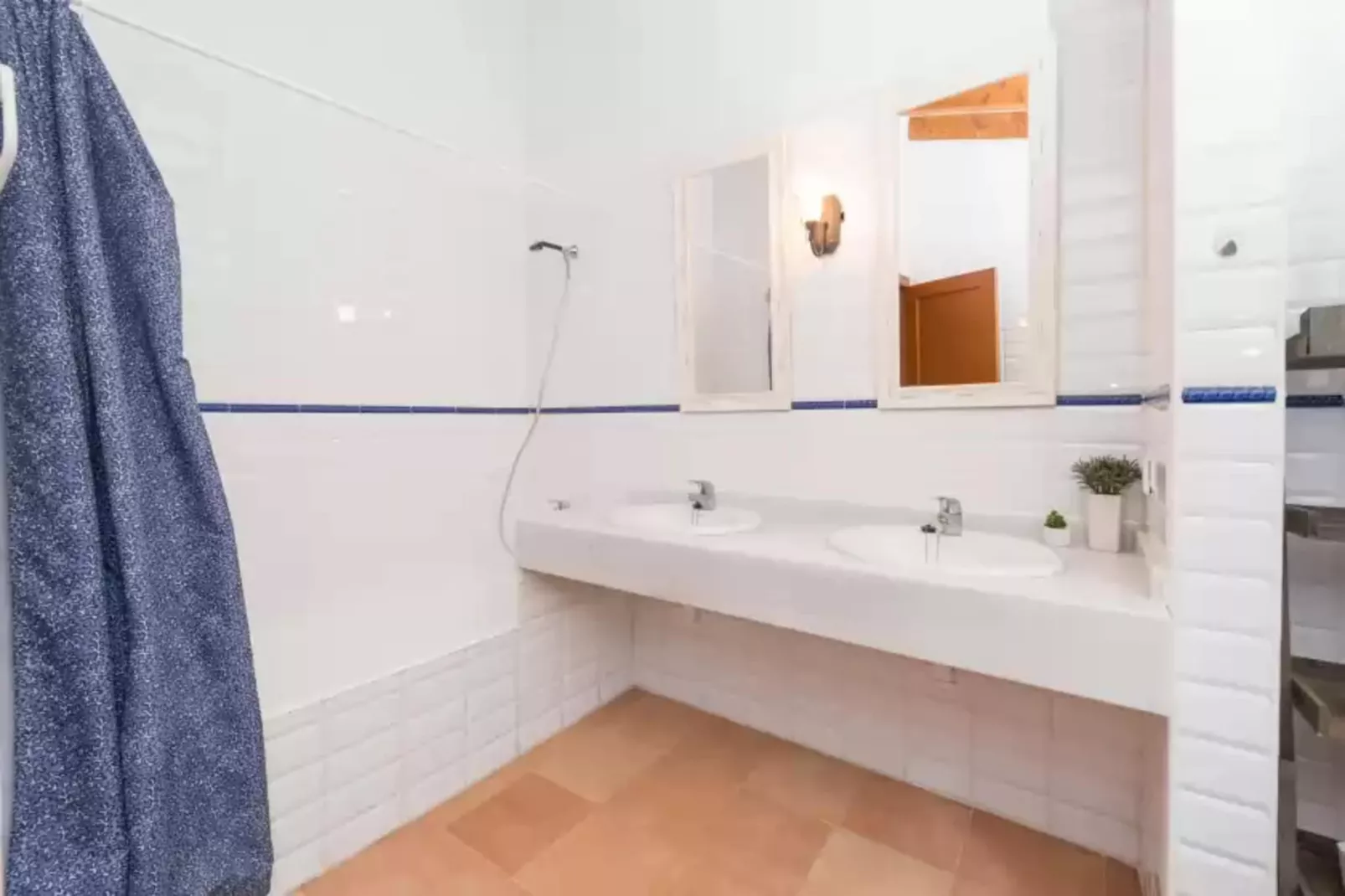 Vora Pula Golf Ii-Badezimmer