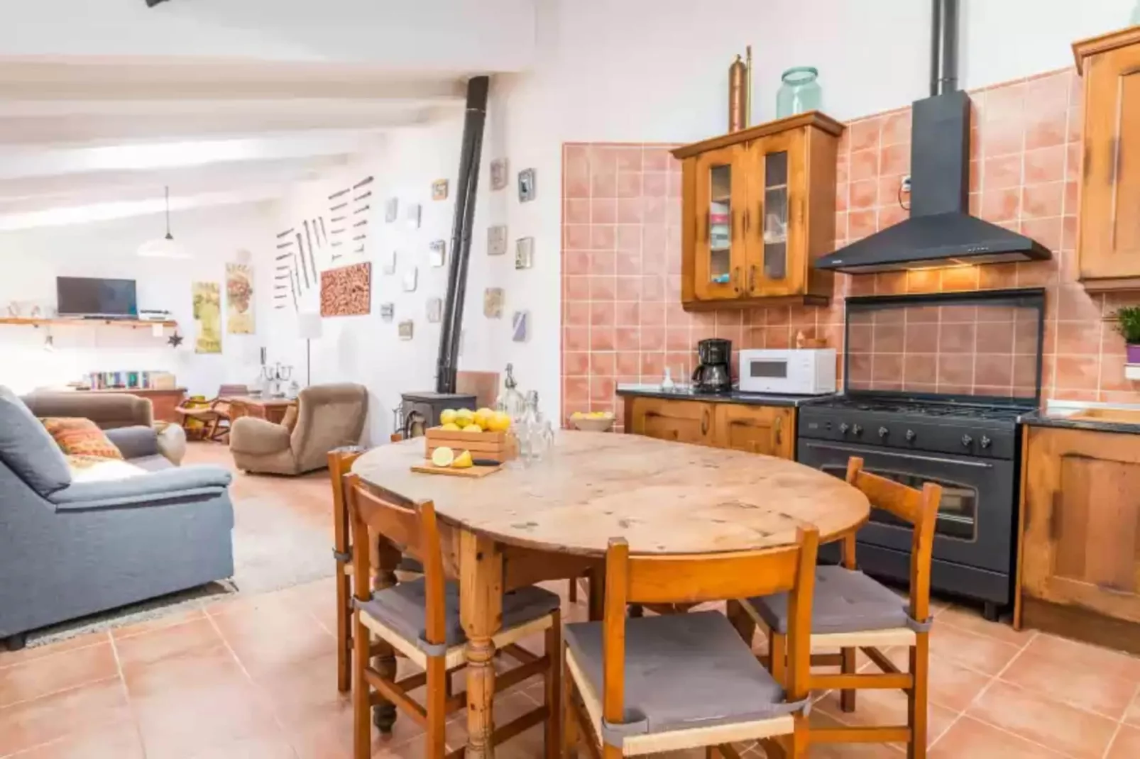 Can Mateu-Dining room
