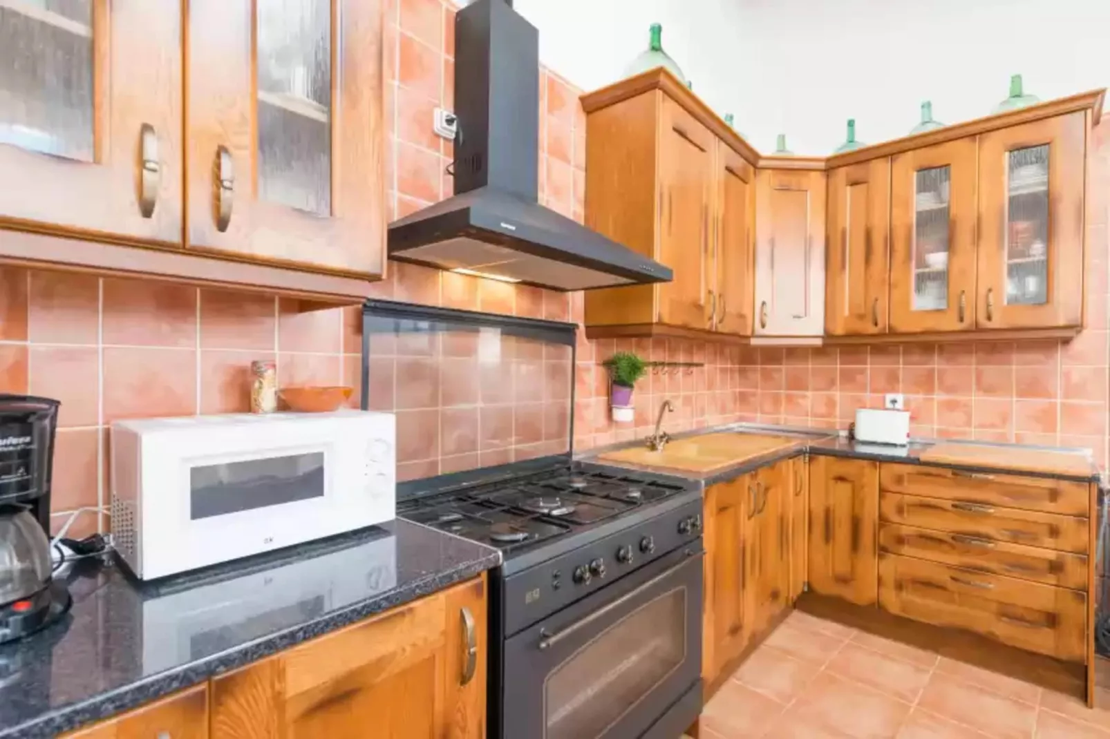 Can Mateu-Kitchen
