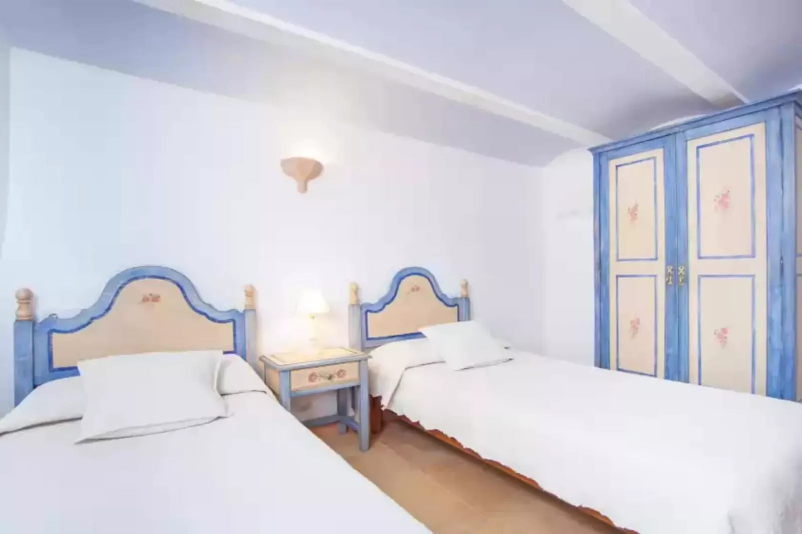 Es Moli (son Comparet)-Bedroom