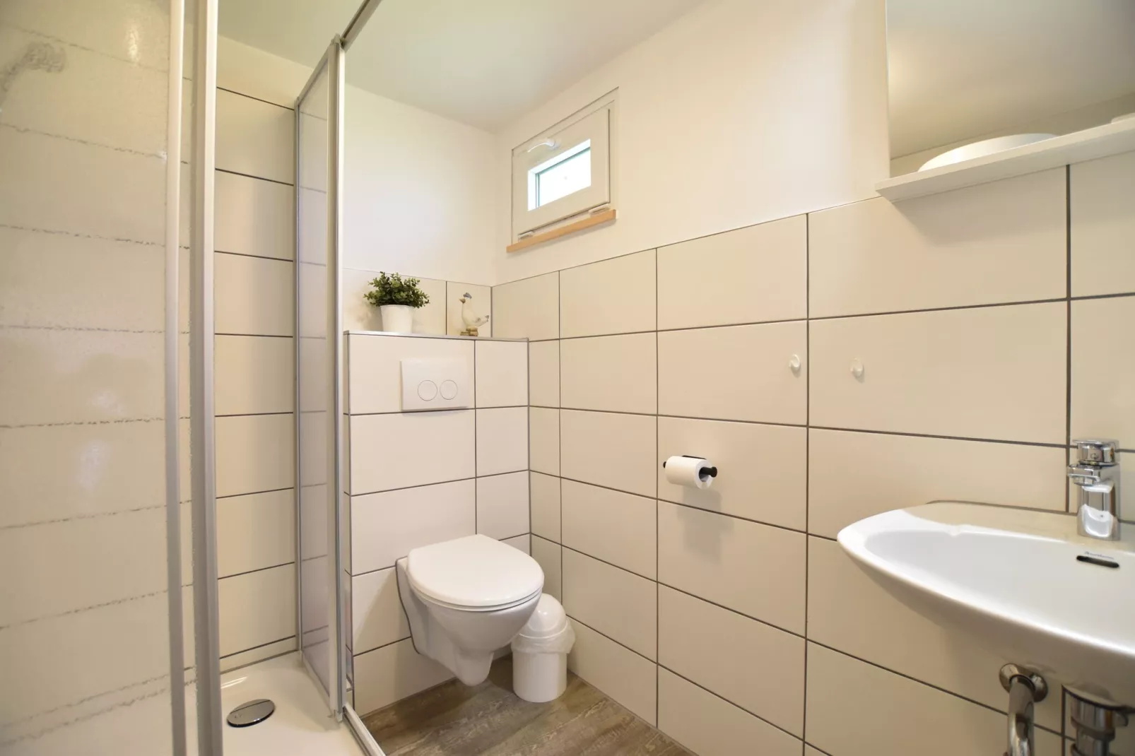 Bungalowanlage Gänseblümchen 6-Bathroom