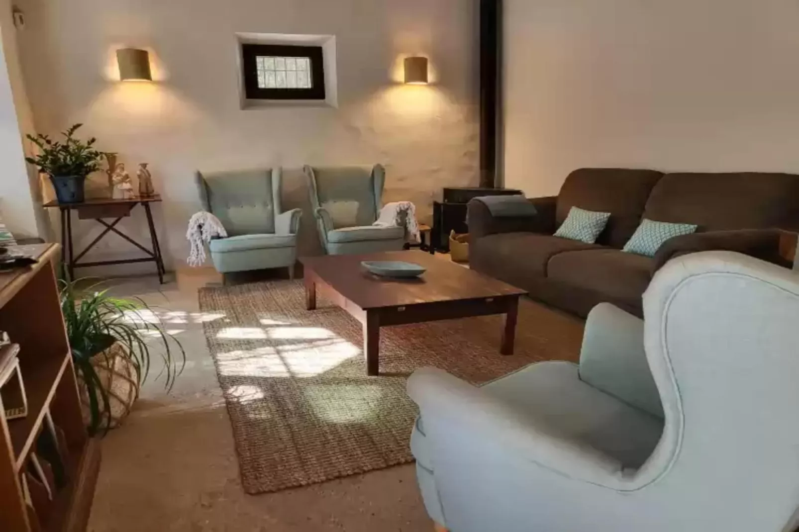 Cas Pilot-Living room