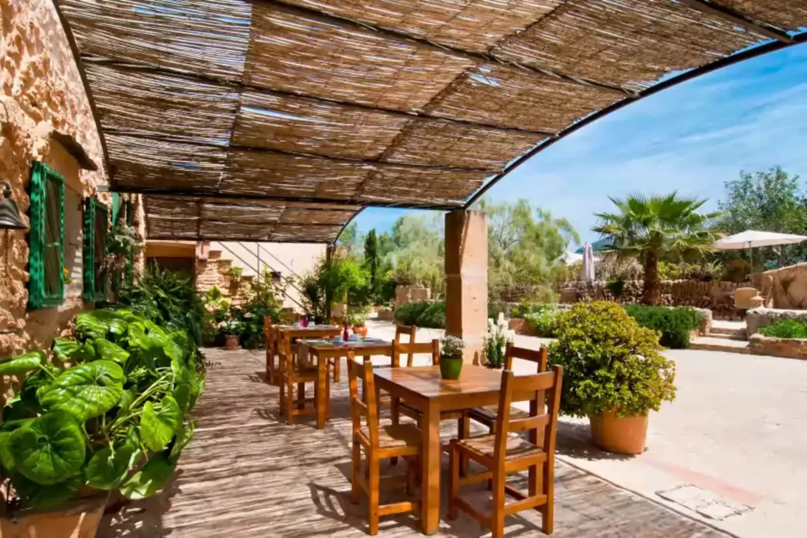 Es Rafal Roig (arc)-Terrace balcony