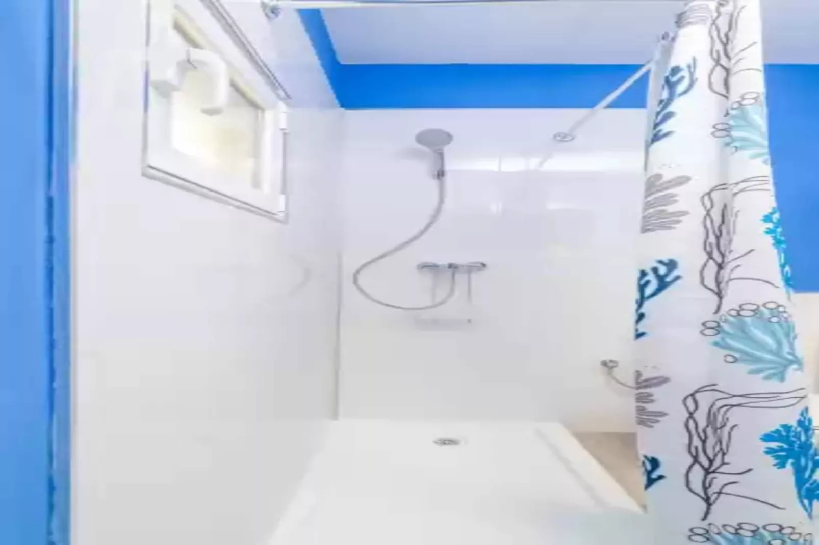 Sestanyol-Bathroom