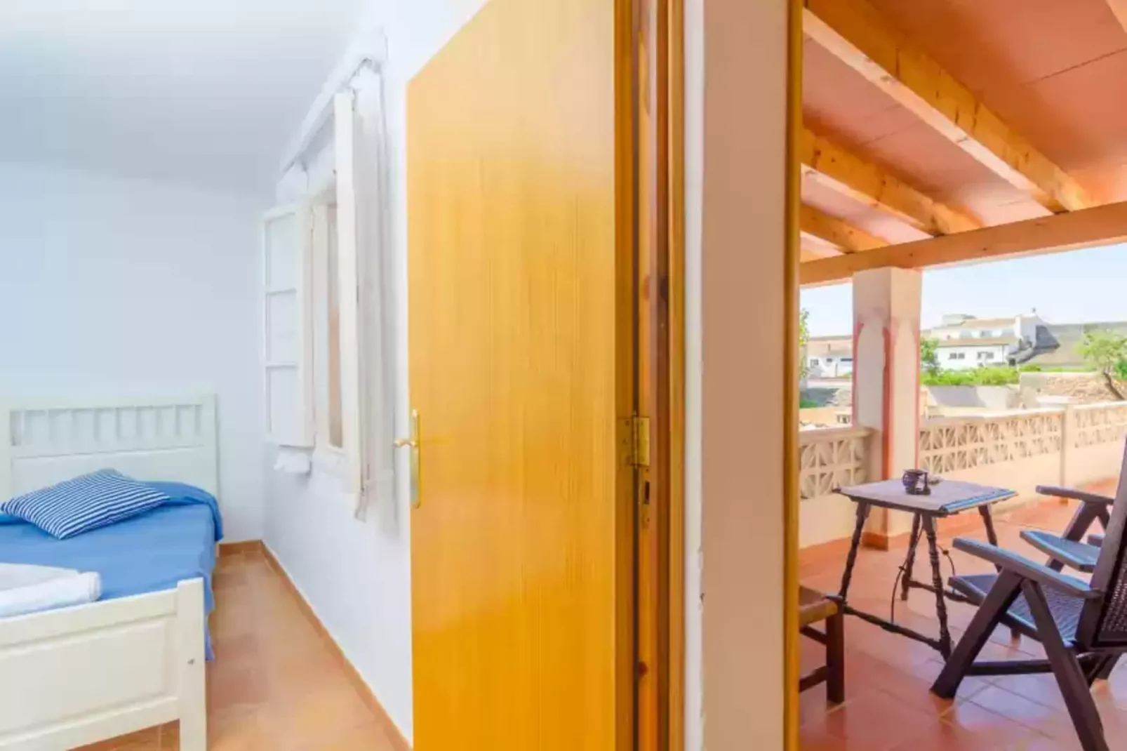 Can Salas-Bedroom