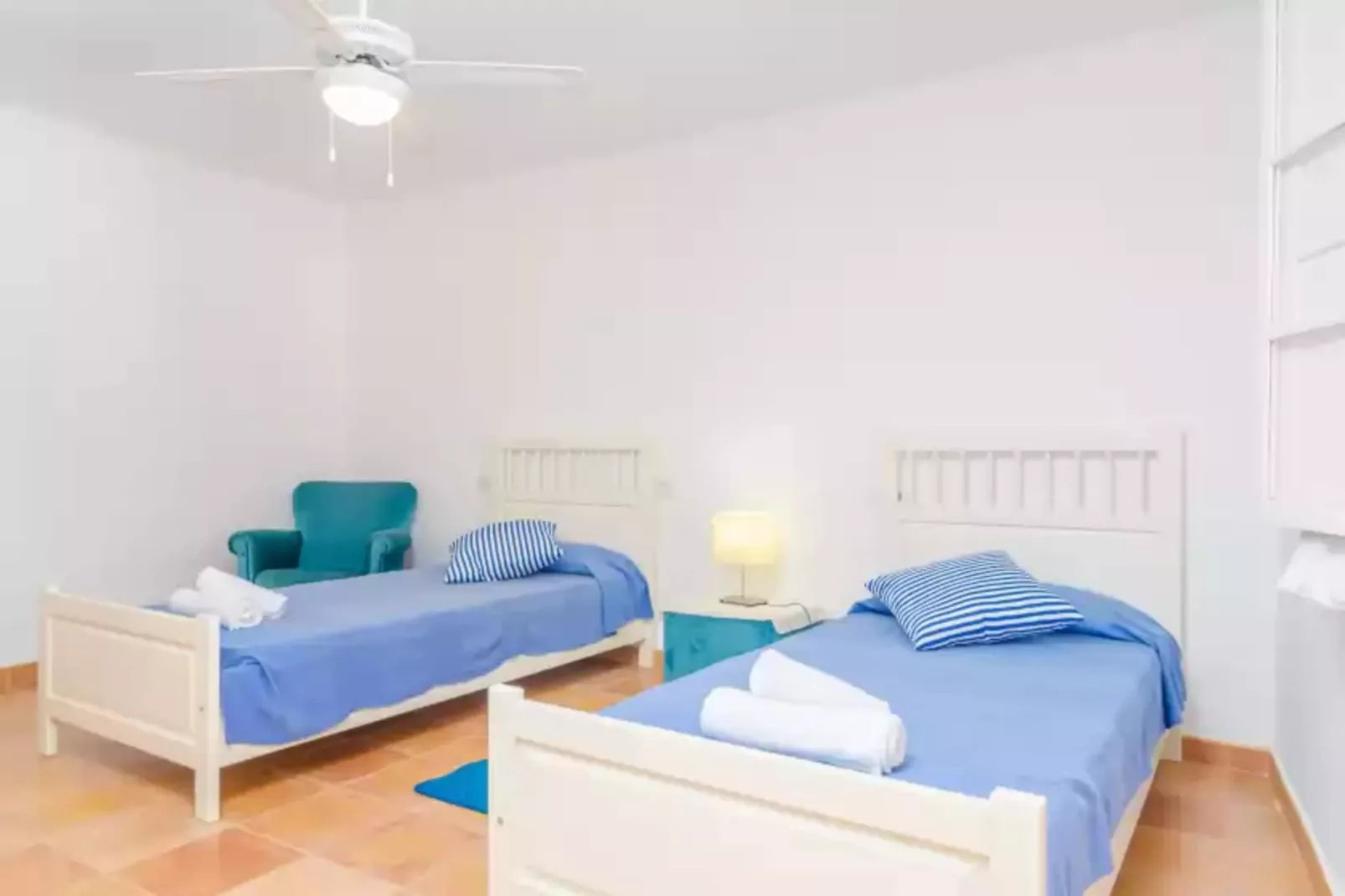 Can Salas-Bedroom
