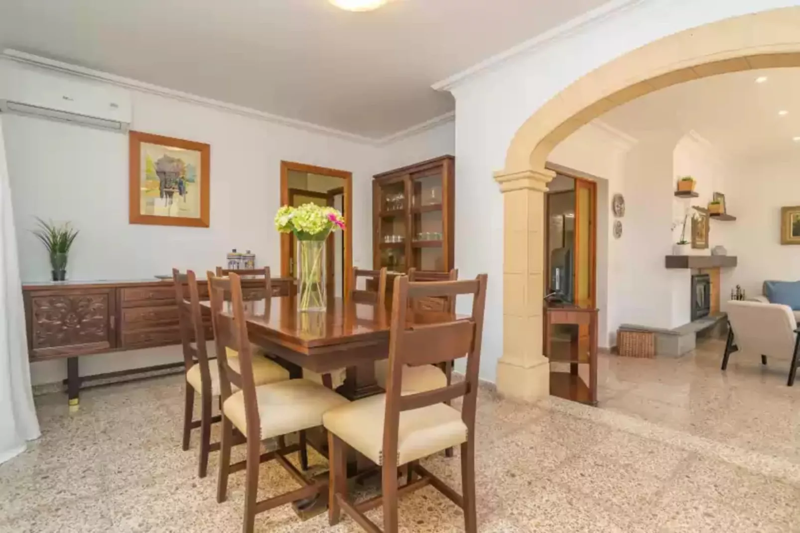 Ca'n Torronet-Dining room