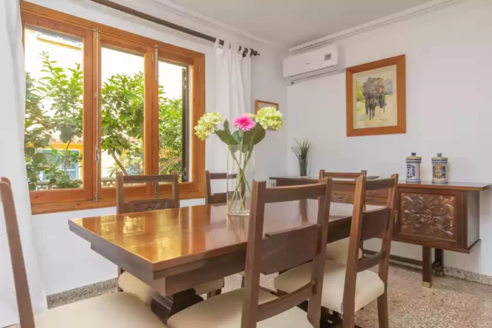 Ca'n Torronet-Dining room
