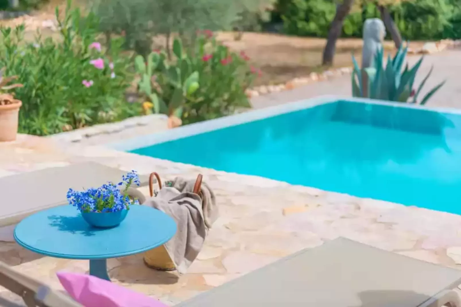 Can Pina - Eco Cascada --Pool