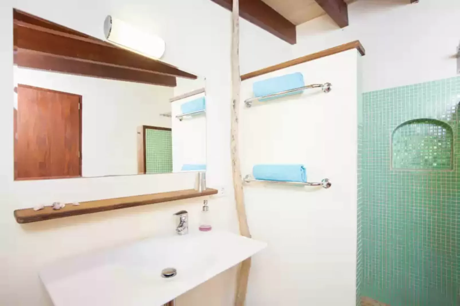 Can Pina - Eco Groc --Bathroom