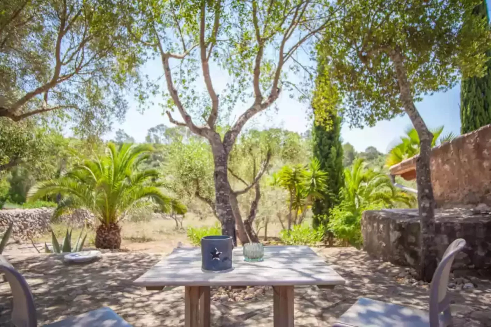 Can Pina - Eco Groc --Gardens summer