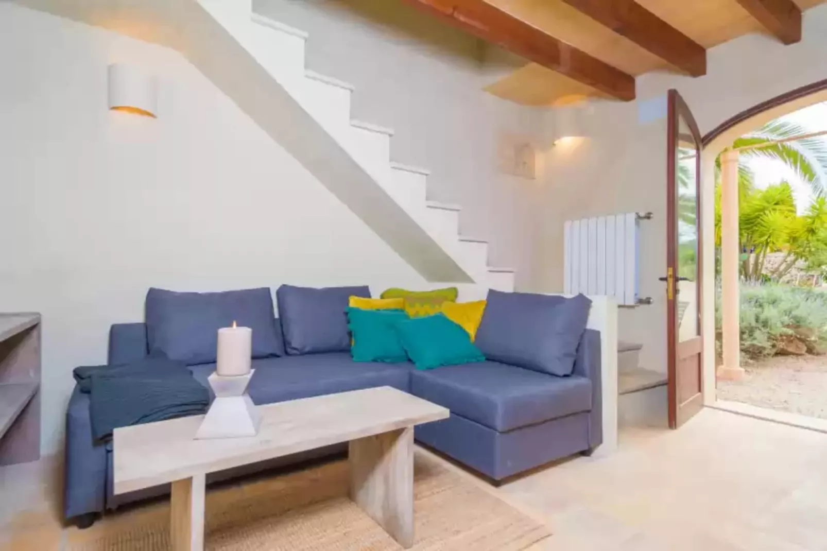Can Pina - Eco Redonda 1 --Living room