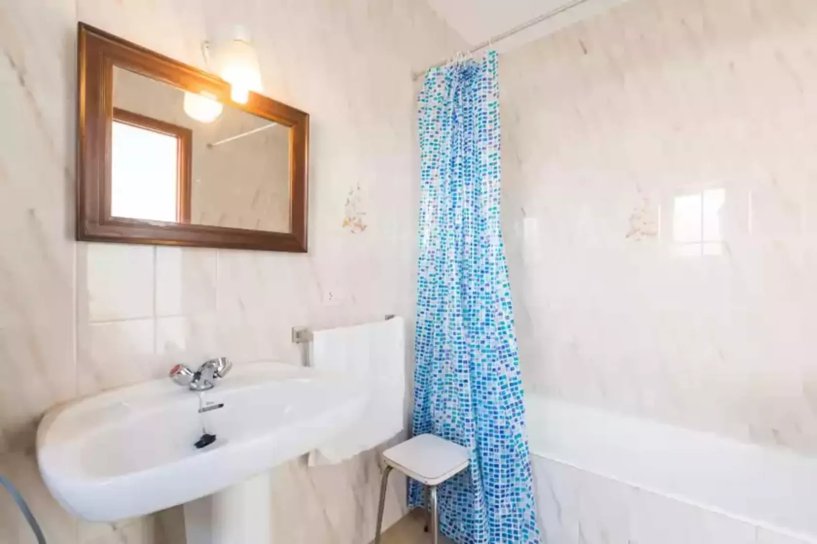 Can BessÓ Mancor De La Vall-Bathroom