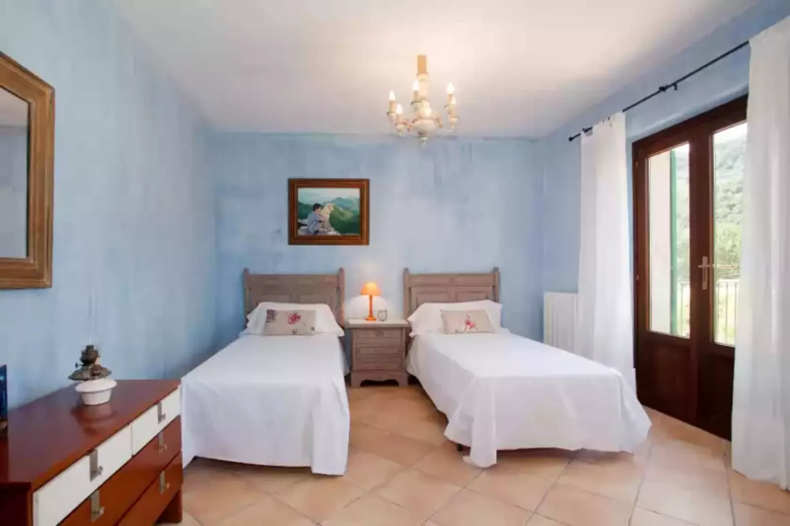 Eremus-Bedroom