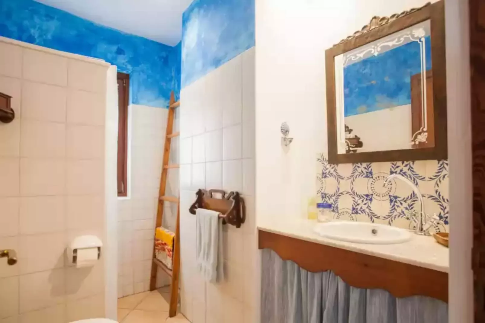 Eremus-Bathroom