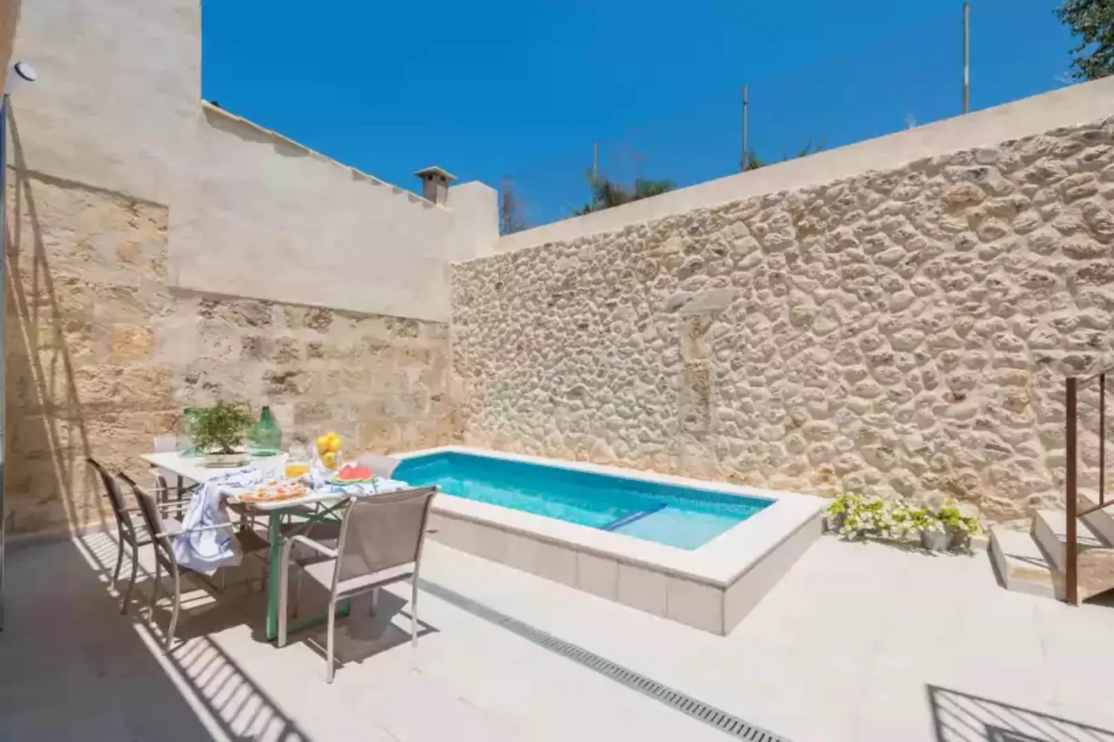 Can Diana-Piscine