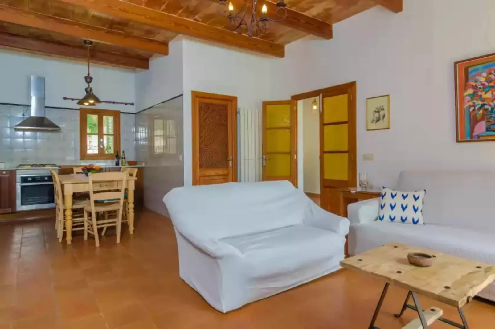 Son Mora-Living room