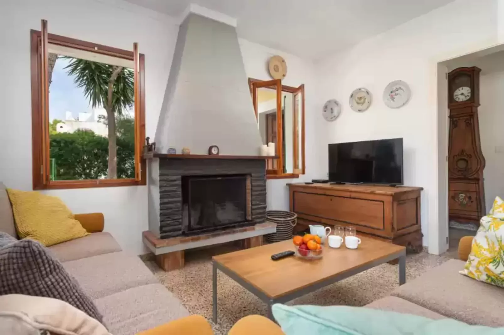 Ombra De Pins-Living room