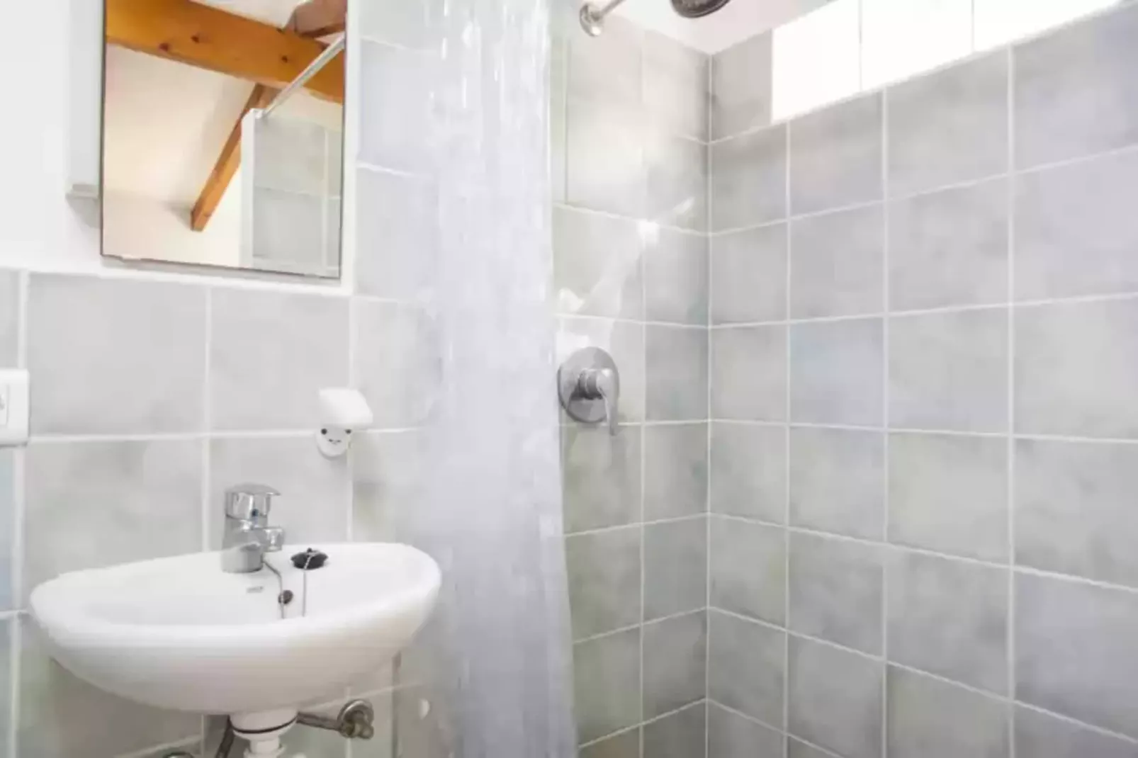 Ombra De Pins-Bathroom